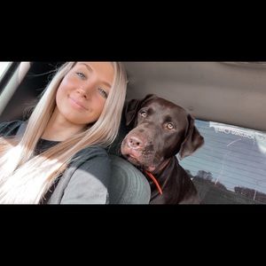 Meet your Posher, Amber